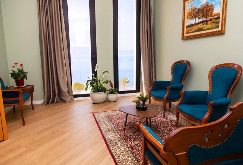 Vlorë Hotel Bologna מראה חיצוני תמונה