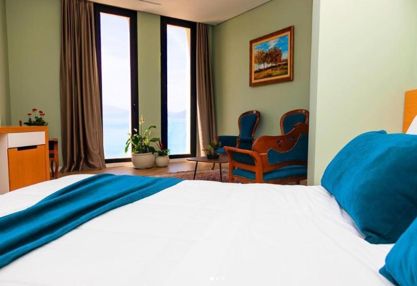 Vlorë Hotel Bologna מראה חיצוני תמונה