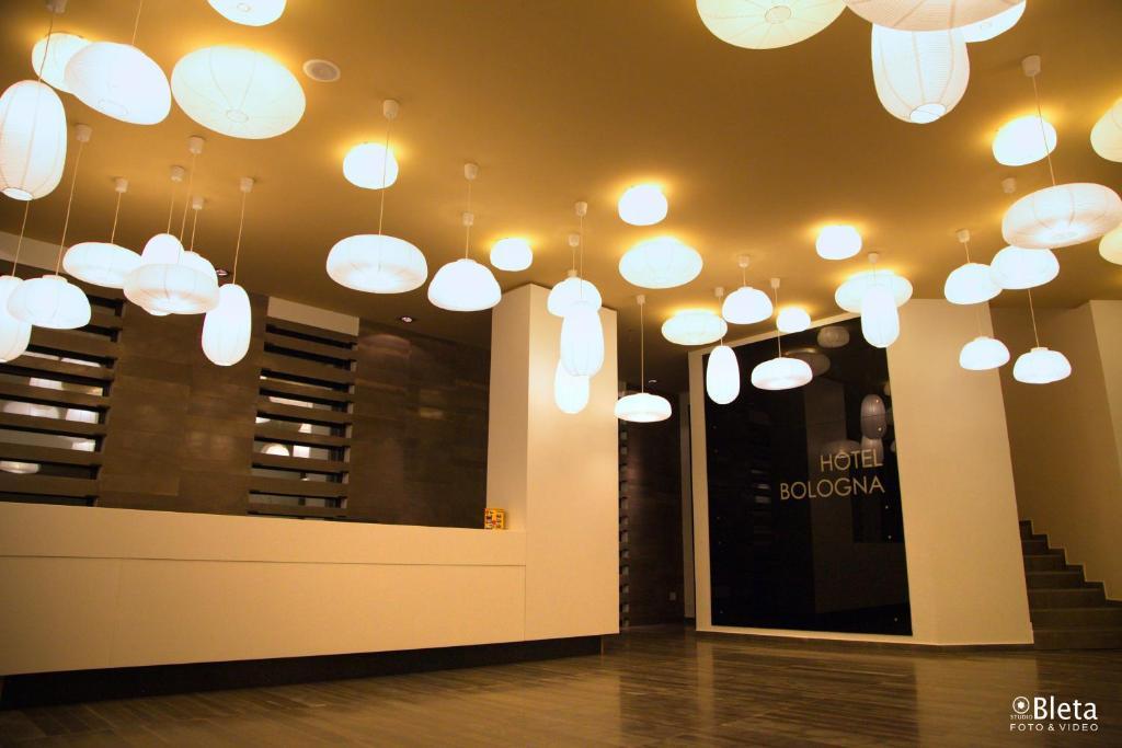 Vlorë Hotel Bologna מראה חיצוני תמונה
